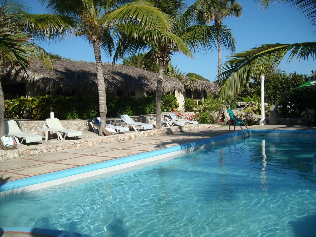 Hotel Playazul Barahona Exterior photo